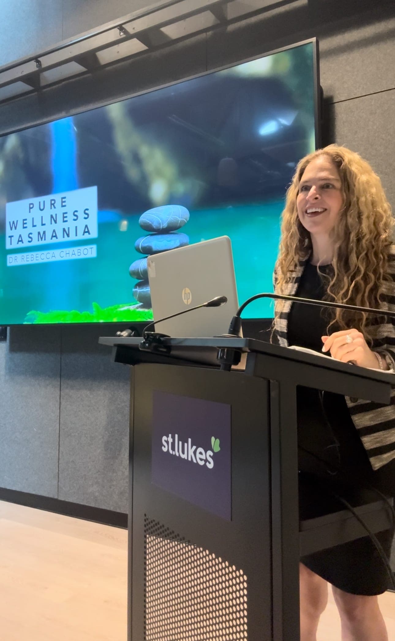 Dr Rebecca Chabot presenting a workplace session